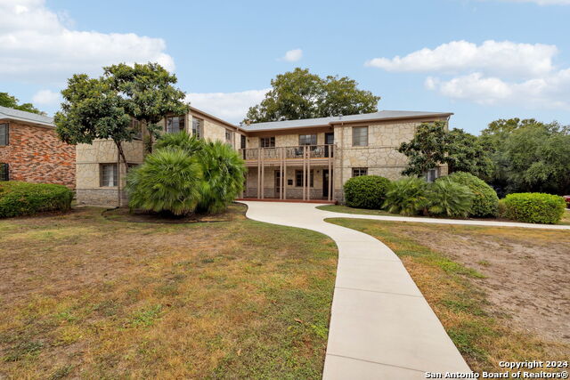 515 E Olmos Dr Property Photo 3