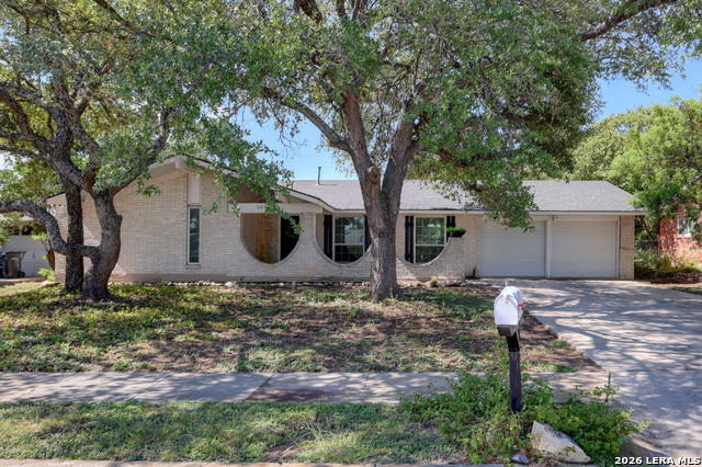 10707 Lands Run Property Photo 1