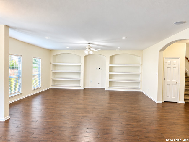 8711 Sandia Cir Property Photo 3