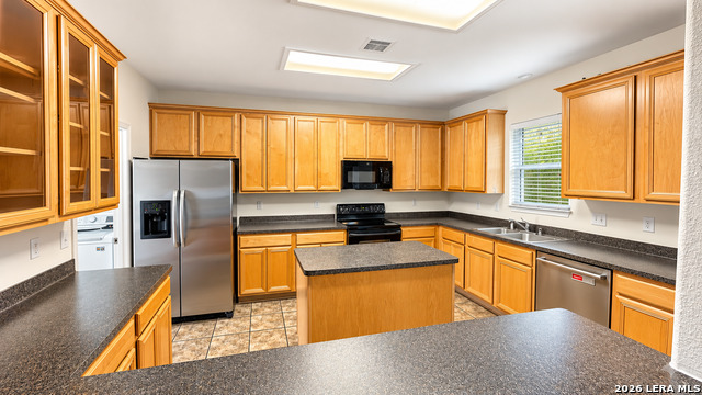 8711 Sandia Cir Property Photo 5