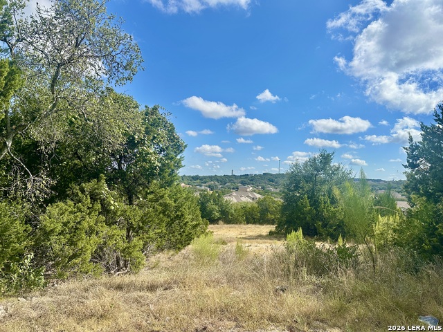 711 Backdrop Property Photo 1