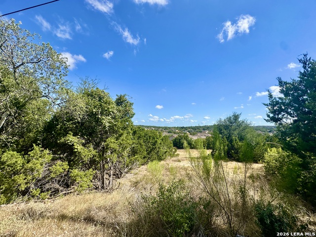 711 Backdrop Property Photo 3