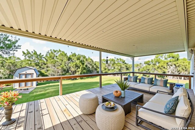 611 Hedgestone Property Photo 5