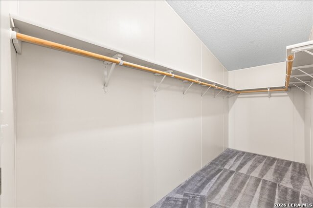 611 Hedgestone Property Photo 25