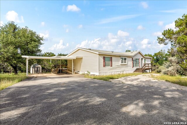 611 Hedgestone Property Photo 29