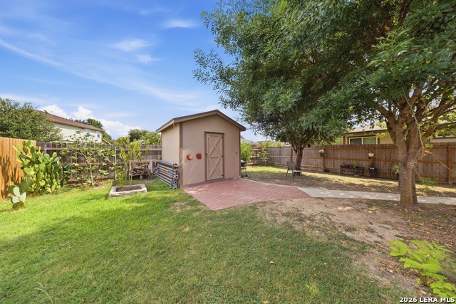 520 Starling Crk Property Photo 22