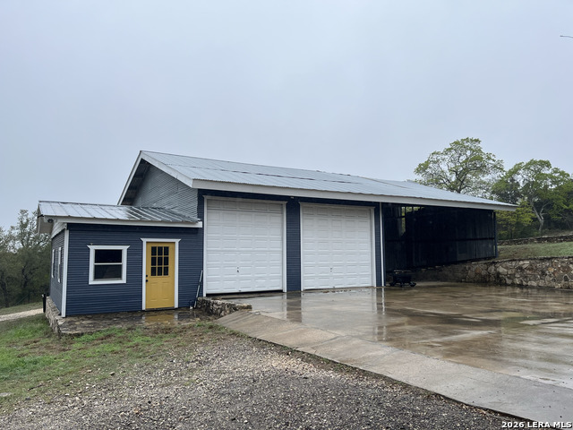 7909 Heuermann Property Photo 4
