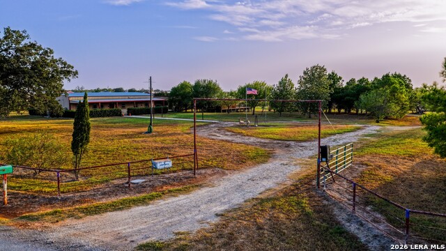 331 County Road 423 Property Photo 1
