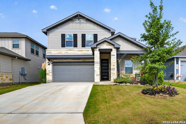 1237 Ella Crossing Property Photo 1