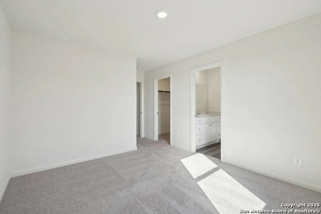 105 Peterson Place Property Photo 15