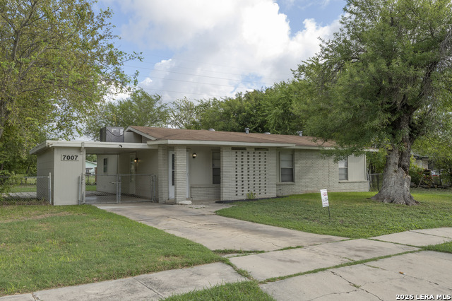 7007 Westville Dr Property Photo 1