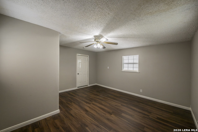 7007 Westville Dr Property Photo 17