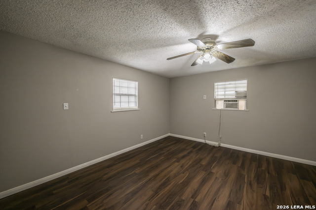 7007 Westville Dr Property Photo 18