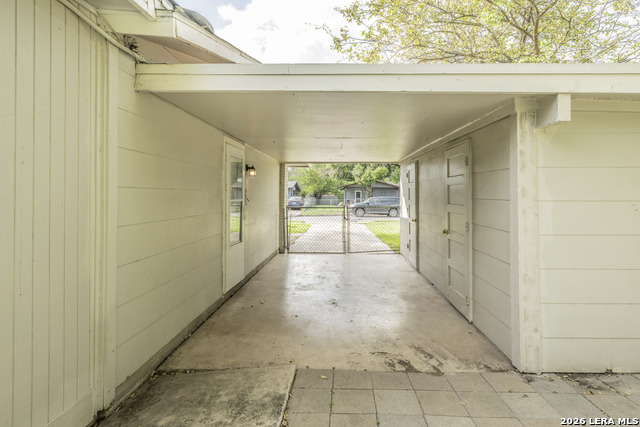 7007 Westville Dr Property Photo 20