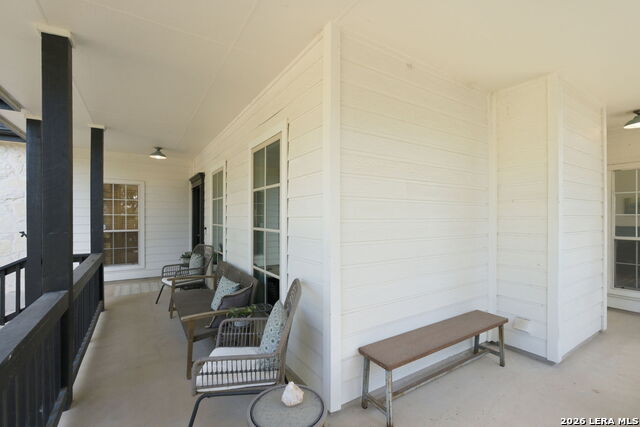 462 Suncrest Dr Property Photo 4
