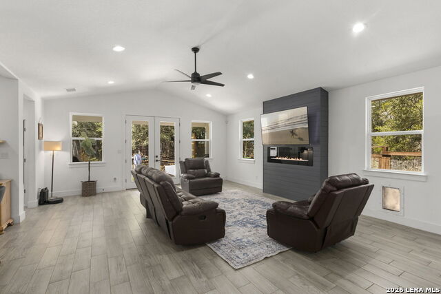 108 Highland Woods Property Photo 19