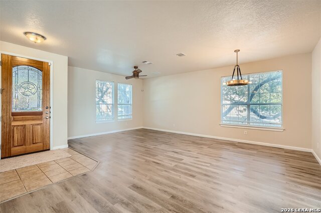 22302 Mesa Path Property Photo 3