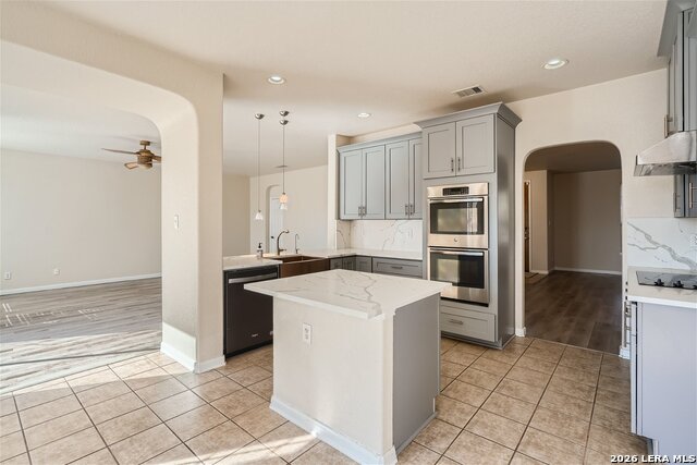 22302 Mesa Path Property Photo 4