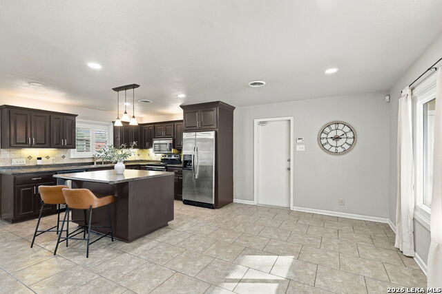 9818 Lantana Property Photo 16