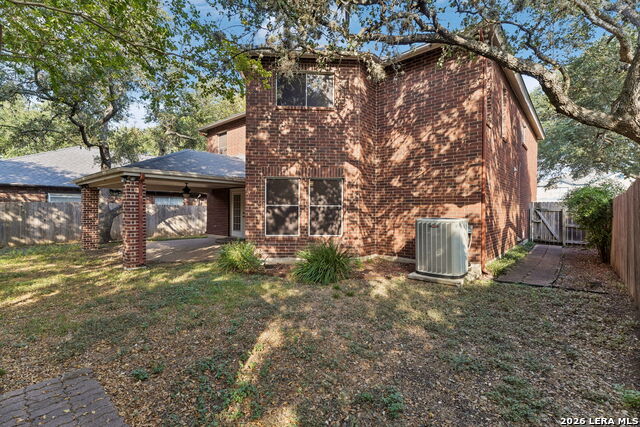 240 Samantha Dr Property Photo 26