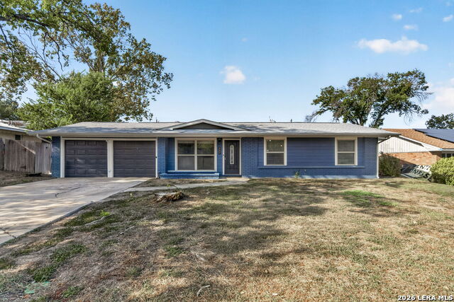 711 Colwyn Pass Property Photo 1