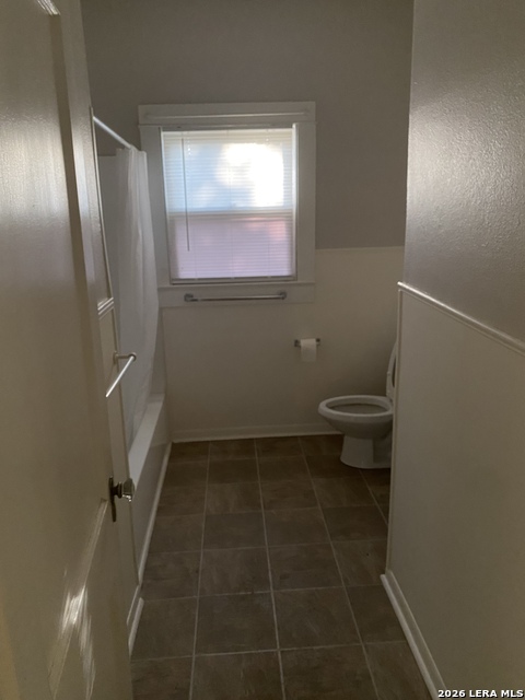 138 E Harding Blvd Property Photo 5