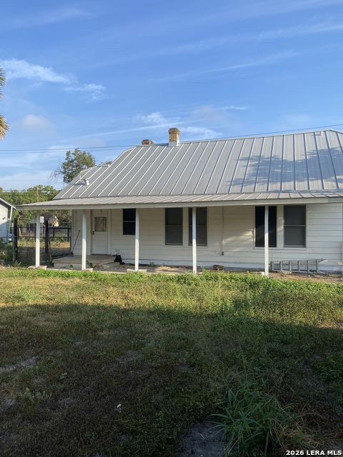 138 E Harding Blvd Property Photo 7