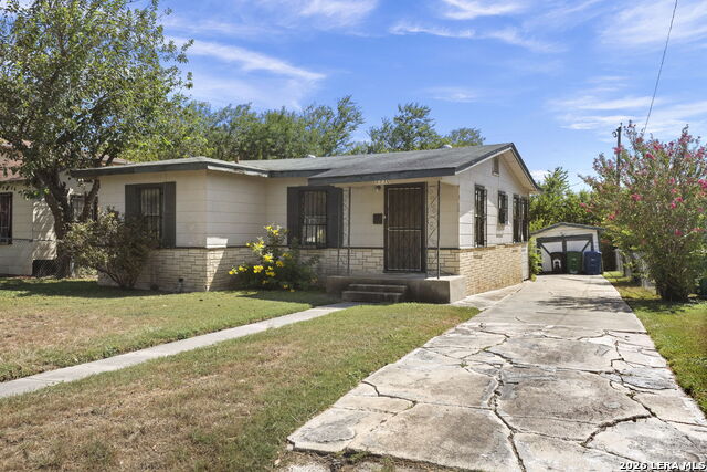 2330 Waverly Avenue Property Photo 31