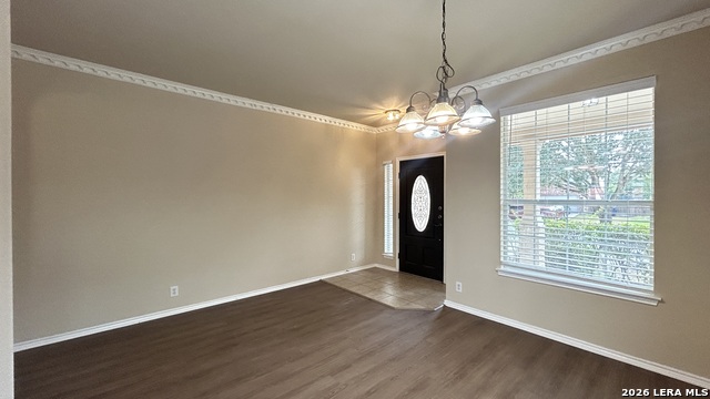 217 Crimson Tree Property Photo 4