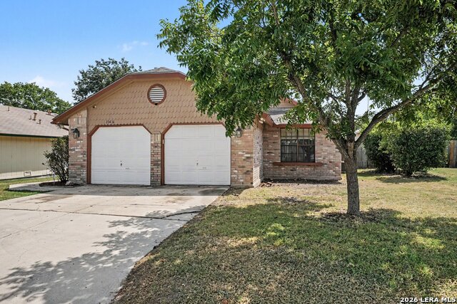 11416 Hatchet Pass Dr Property Photo 2
