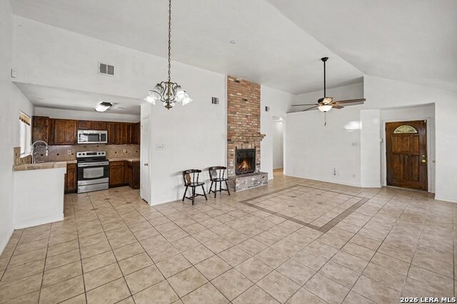11416 Hatchet Pass Dr Property Photo 10