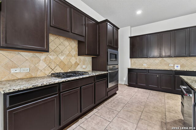 25610 Water St Property Photo 17