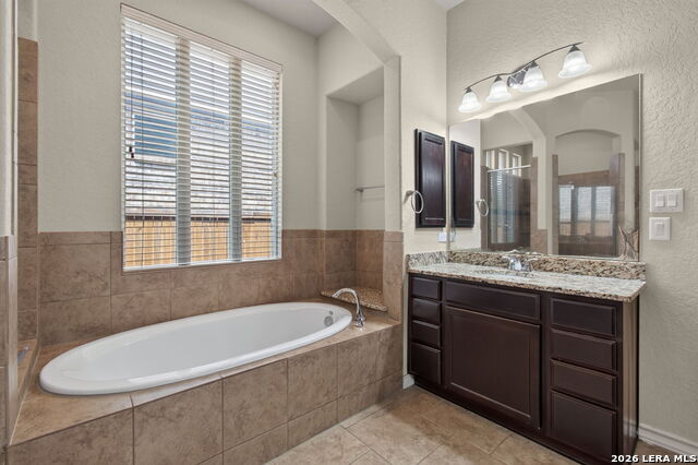 25610 Water St Property Photo 32