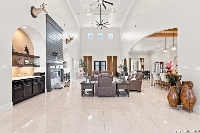 14906 Somerset Property Photo 3