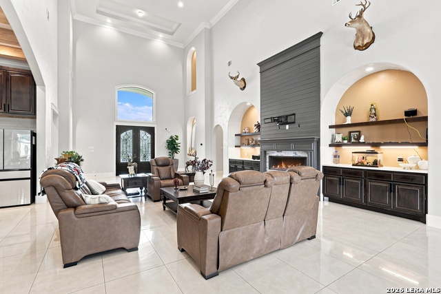 14906 Somerset Property Photo 7