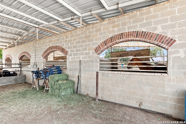 14906 Somerset Property Photo 39