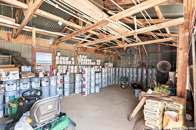 14906 Somerset Property Photo 43