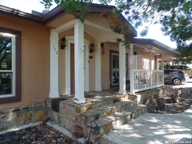 158 Oak Valley Dr Property Photo 1