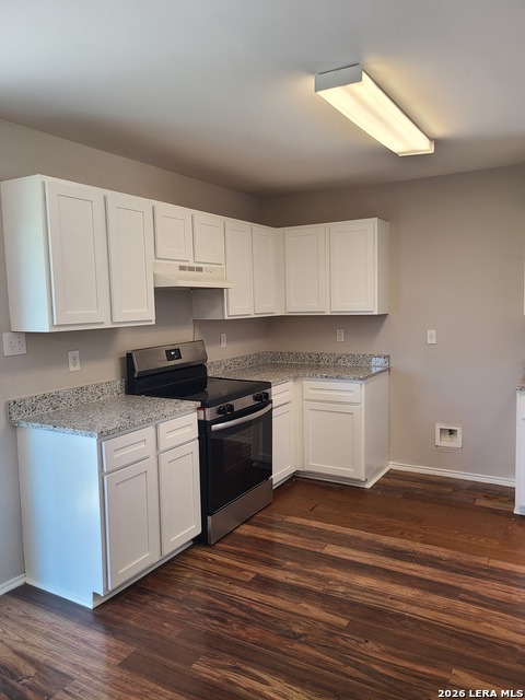 117 Cypress Willow Property Photo 6