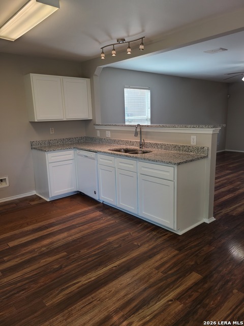117 Cypress Willow Property Photo 10