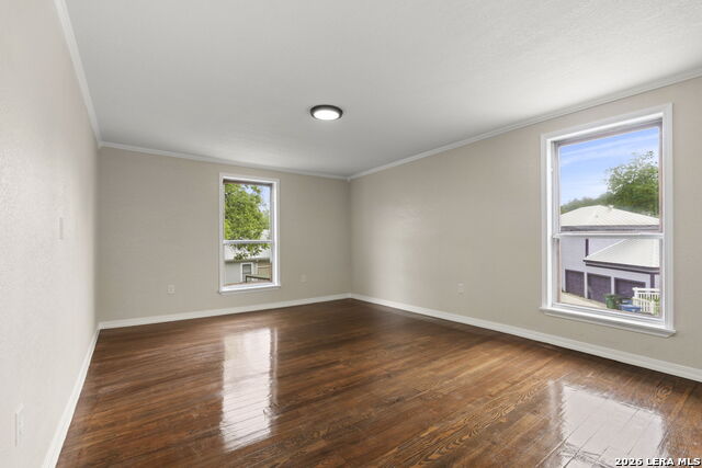 617 E Guenther St Property Photo 35