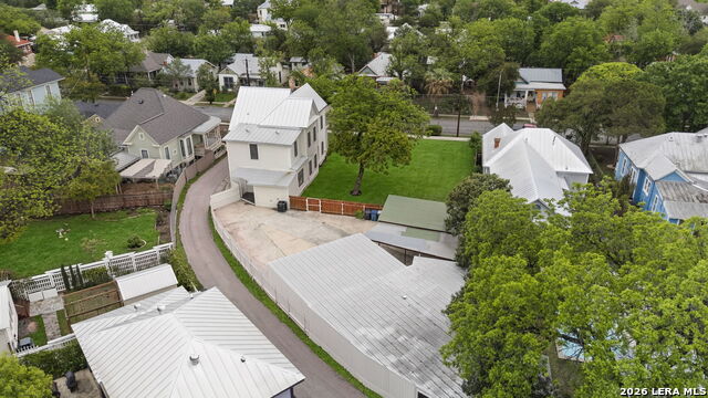617 E Guenther St Property Photo 50