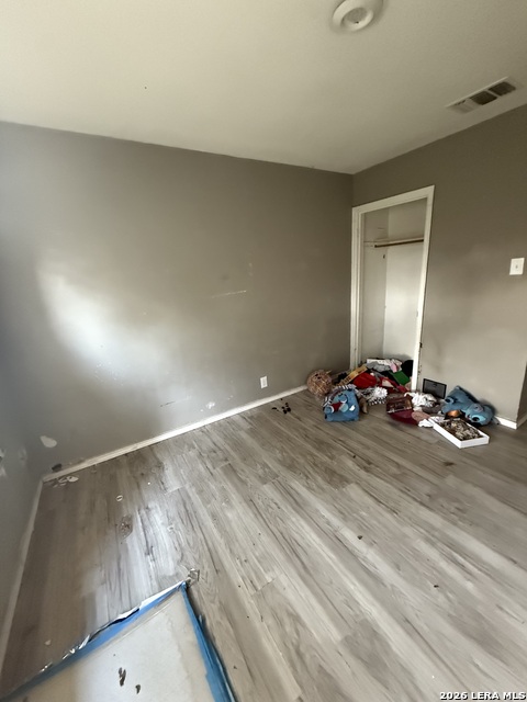 146 Tipperary Ave Property Photo 5