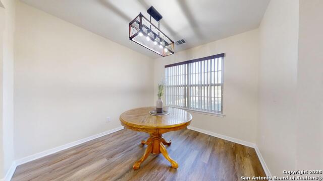 10718 Mustang Rdg. Property Photo 4