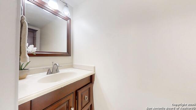 10718 Mustang Rdg. Property Photo 10