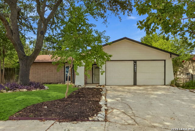 7941 Splintered Oak Property Photo 1