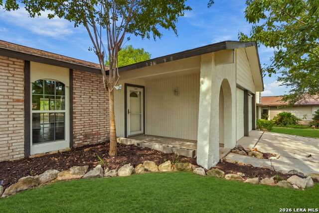7941 Splintered Oak Property Photo 3