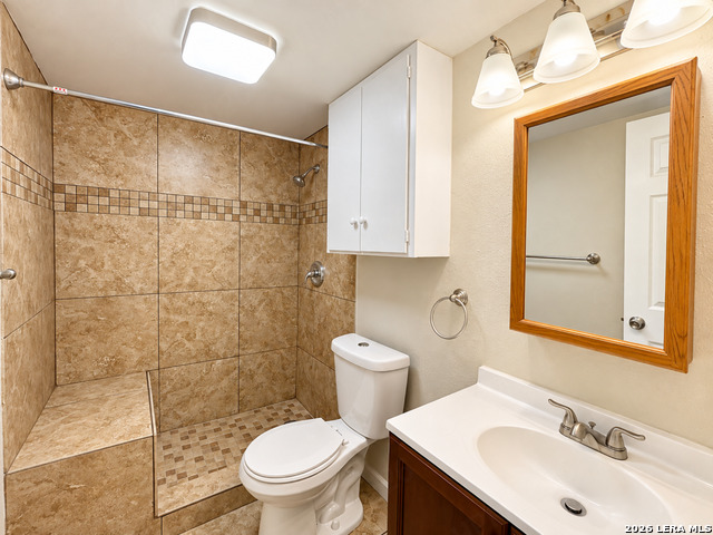 6718 Callaghan Rd Property Photo 8