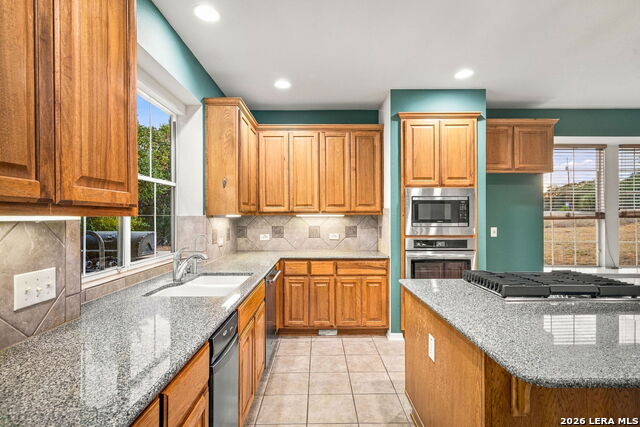 289 Lone Creek Cir Property Photo 15