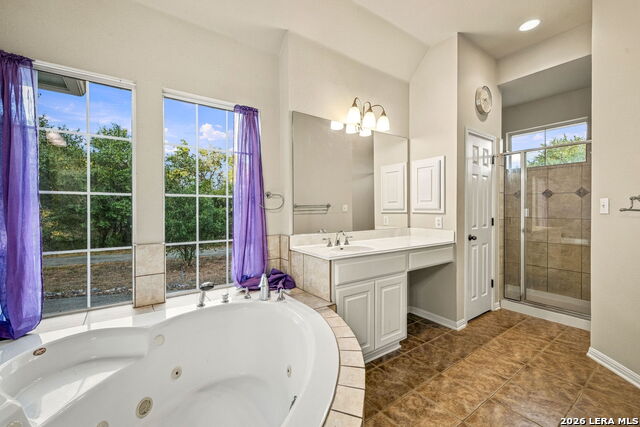 289 Lone Creek Cir Property Photo 24